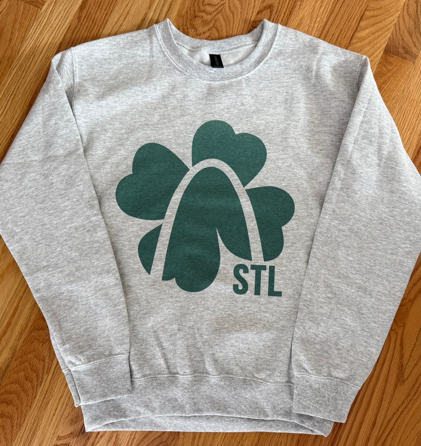 STL Arch Shamrock sweatshirt
