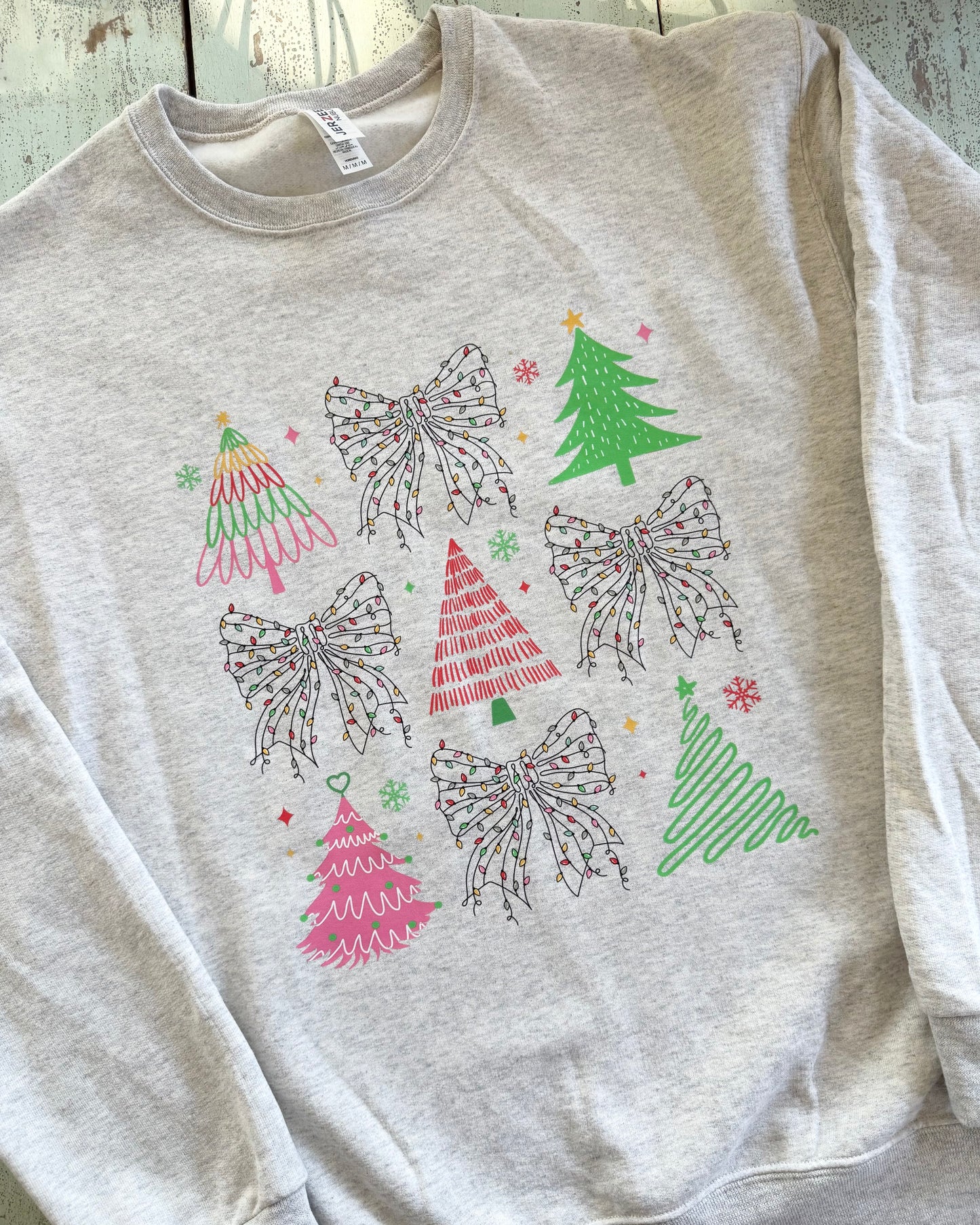 Bright Christmas Tree/Bow sweatshirt